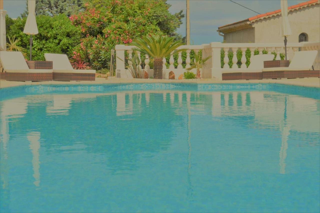 Villa La Terre Des Lauriers 瓦洛里 外观 照片